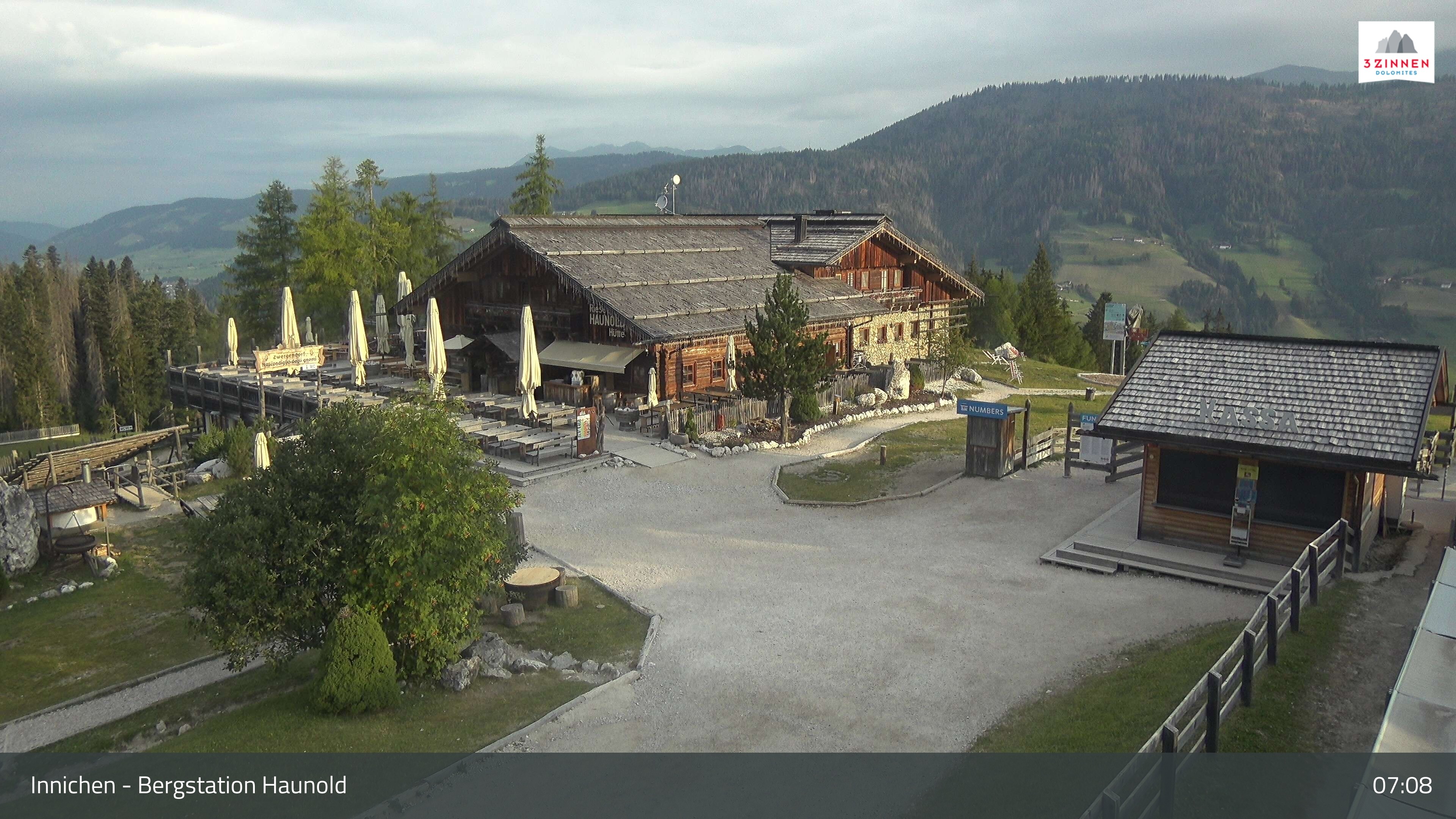 Archiv Foto Webcam Innichen - Bergstation Haunold