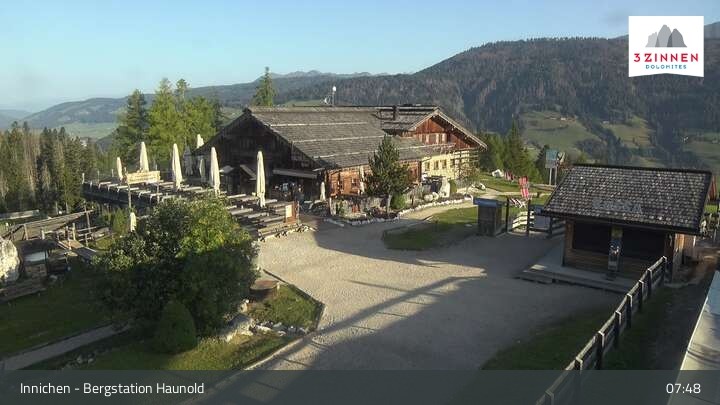Archiv Foto Webcam Innichen - Bergstation Haunold