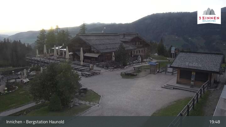 Archiv Foto Webcam Innichen - Bergstation Haunold