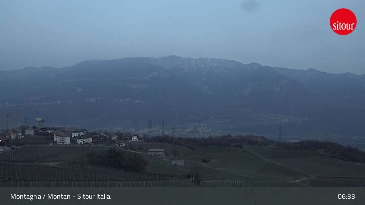 Archiv Foto Webcam Montagna / Montan (Sitour Italia)