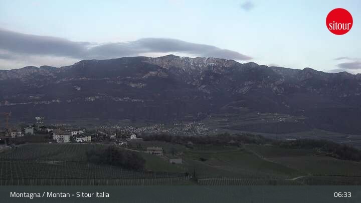Archiv Foto Webcam Montagna / Montan (Sitour Italia)