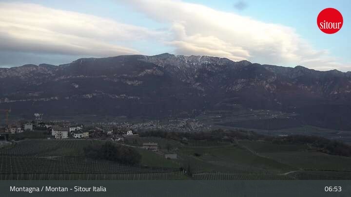Archiv Foto Webcam Montagna / Montan (Sitour Italia)
