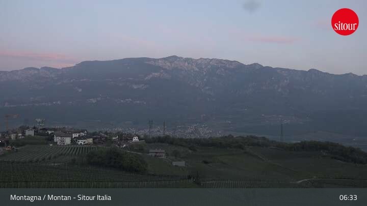 Archiv Foto Webcam Montagna / Montan (Sitour Italia)