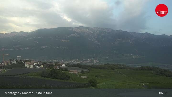 Archiv Foto Webcam Montagna / Montan (Sitour Italia)