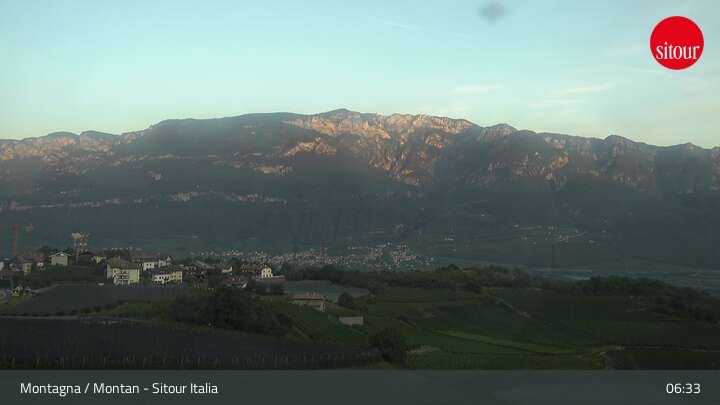 Archiv Foto Webcam Montagna / Montan (Sitour Italia)