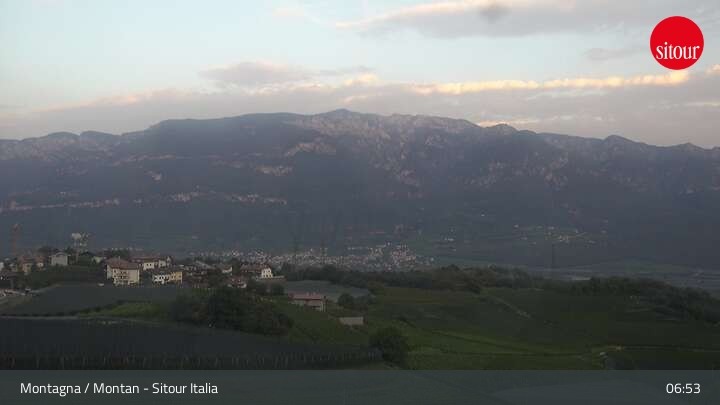 Archiv Foto Webcam Montagna / Montan (Sitour Italia)
