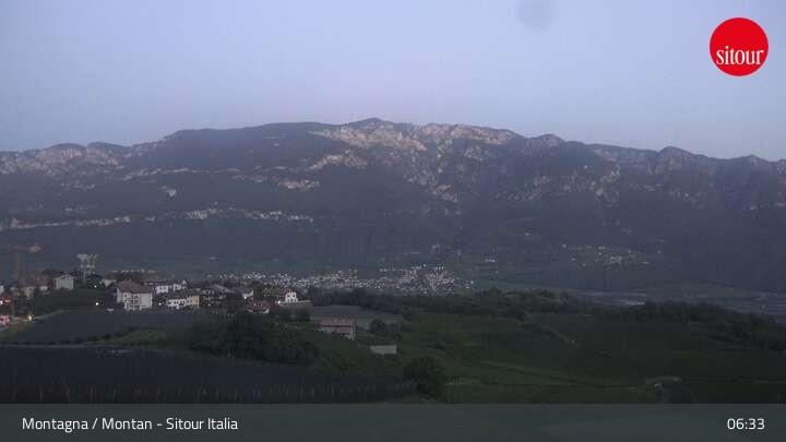 Archiv Foto Webcam Montagna / Montan (Sitour Italia)