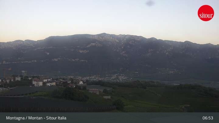 Archiv Foto Webcam Montagna / Montan (Sitour Italia)