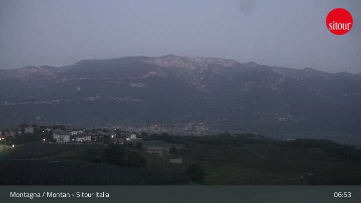Archiv Foto Webcam Montagna / Montan (Sitour Italia)