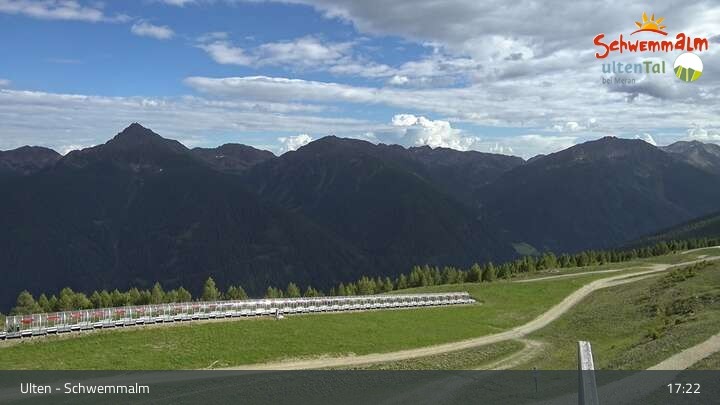 Archiv Foto Webcam Ulten - Schwemmalm Berg