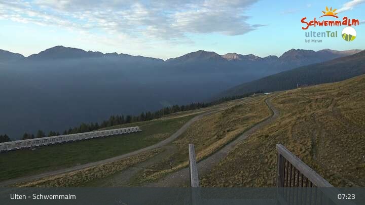 Archiv Foto Webcam Ulten - Schwemmalm Berg