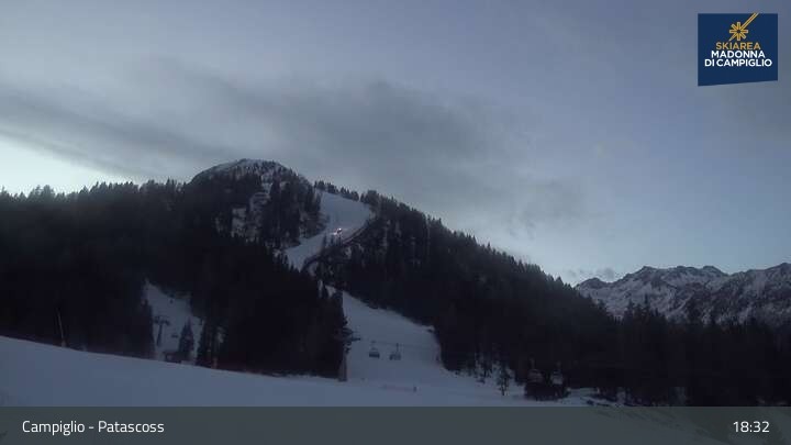 Archived image Webcam Pinzolo