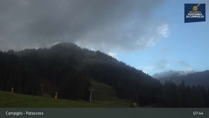 Archived image Webcam Pinzolo