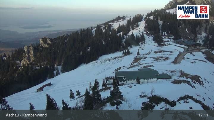 Archiv Foto Webcam Bergstation Kampenwandbahn