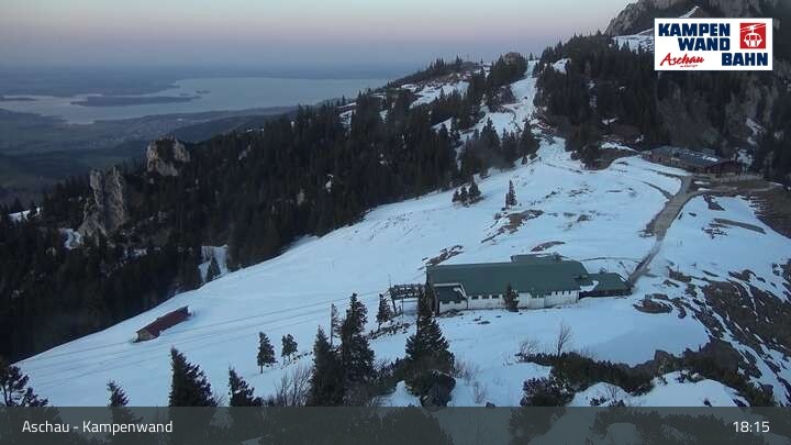 Archiv Foto Webcam Bergstation Kampenwandbahn