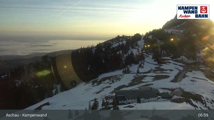 Archiv Foto Webcam Bergstation Kampenwandbahn