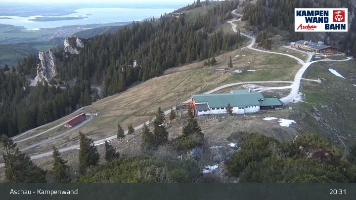 Archiv Foto Webcam Bergstation Kampenwandbahn