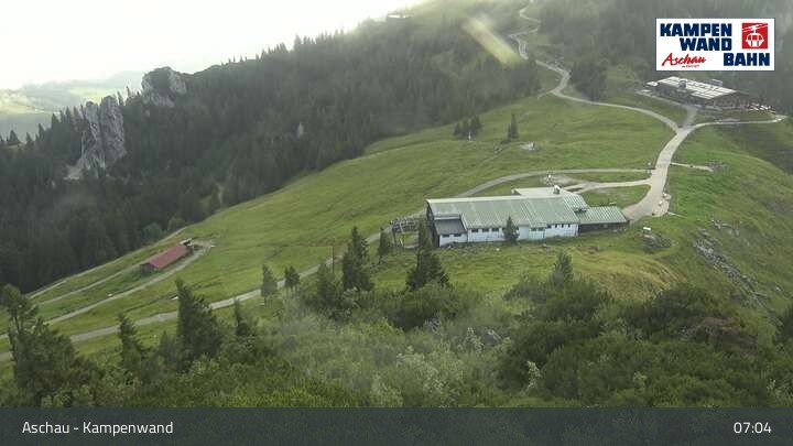 Archiv Foto Webcam Bergstation Kampenwandbahn