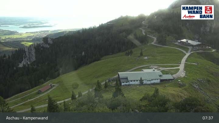 Archiv Foto Webcam Bergstation Kampenwandbahn