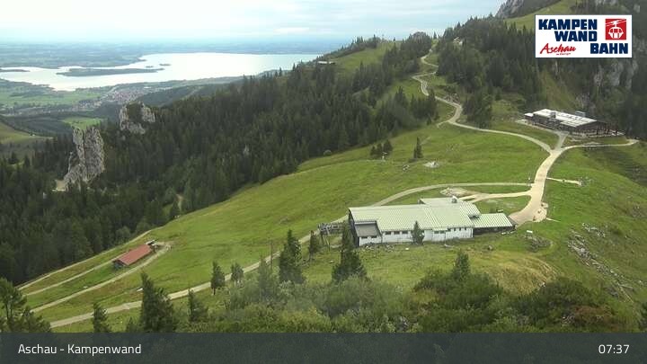 Archiv Foto Webcam Bergstation Kampenwandbahn