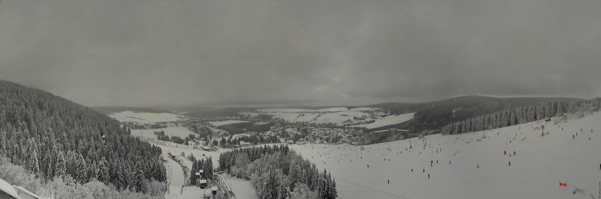 Archiv Foto Webcam Oberwiesenthal - Ausblick vom Fichtelberg