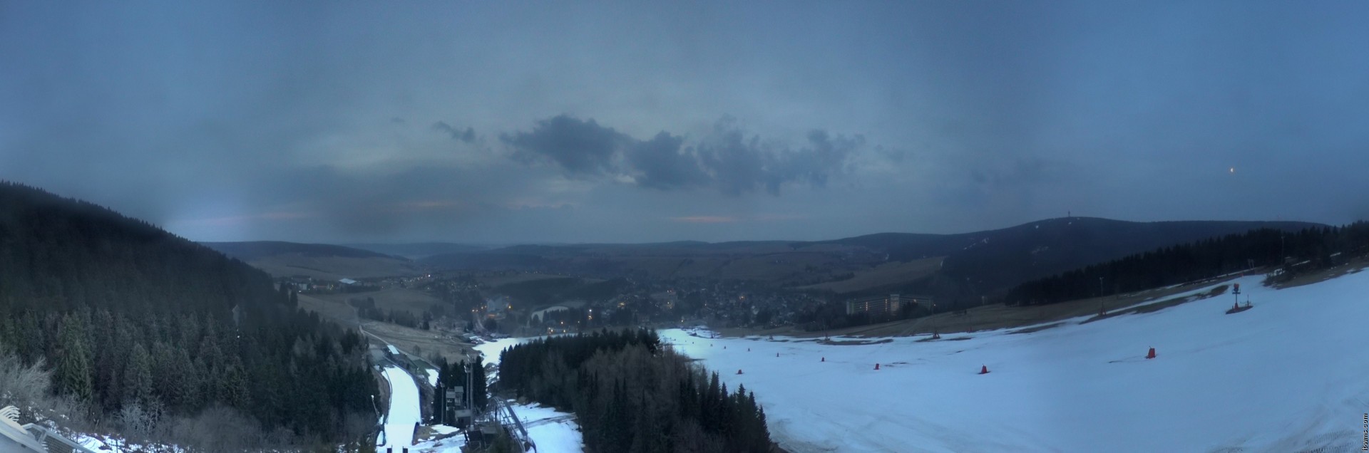 Archiv Foto Webcam Oberwiesenthal - Ausblick vom Fichtelberg