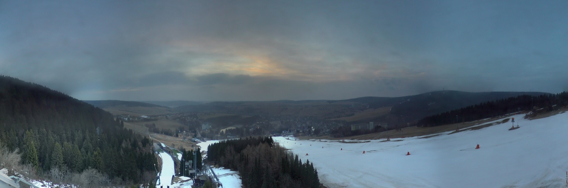 Archiv Foto Webcam Oberwiesenthal - Ausblick vom Fichtelberg