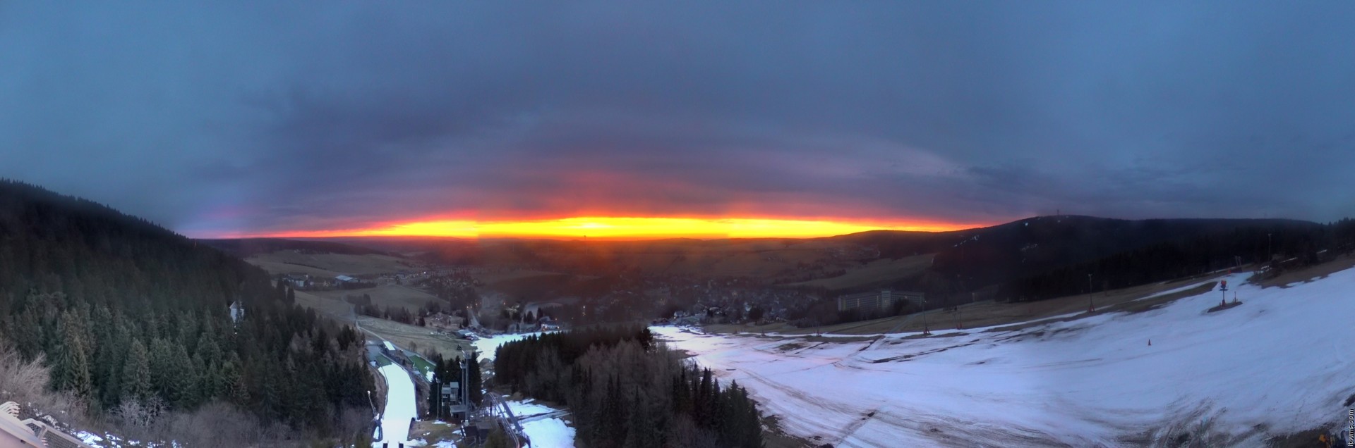 Archiv Foto Webcam Oberwiesenthal - Ausblick vom Fichtelberg
