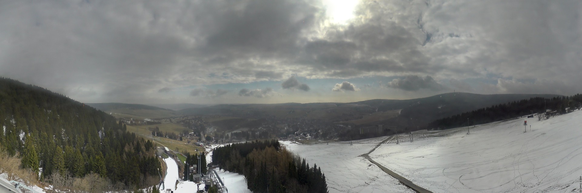 Archiv Foto Webcam Oberwiesenthal - Ausblick vom Fichtelberg