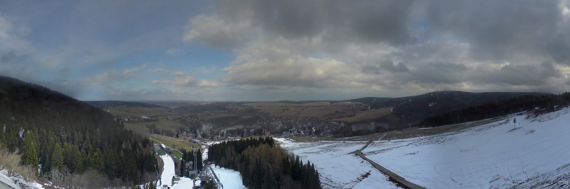 Archiv Foto Webcam Oberwiesenthal - Ausblick vom Fichtelberg