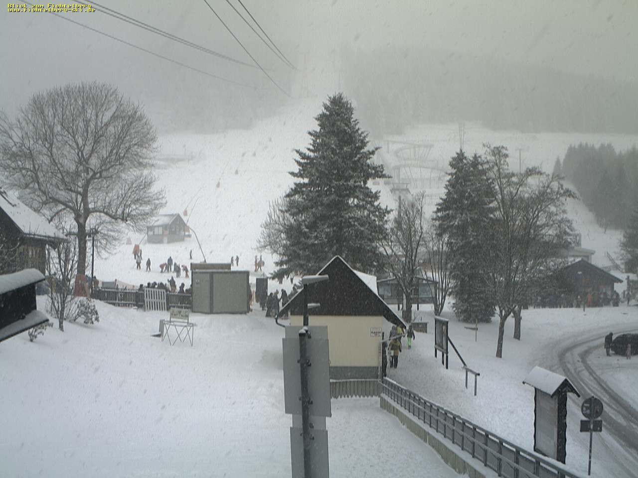 Archiv Foto Webcam Schwebebahn-Talstation