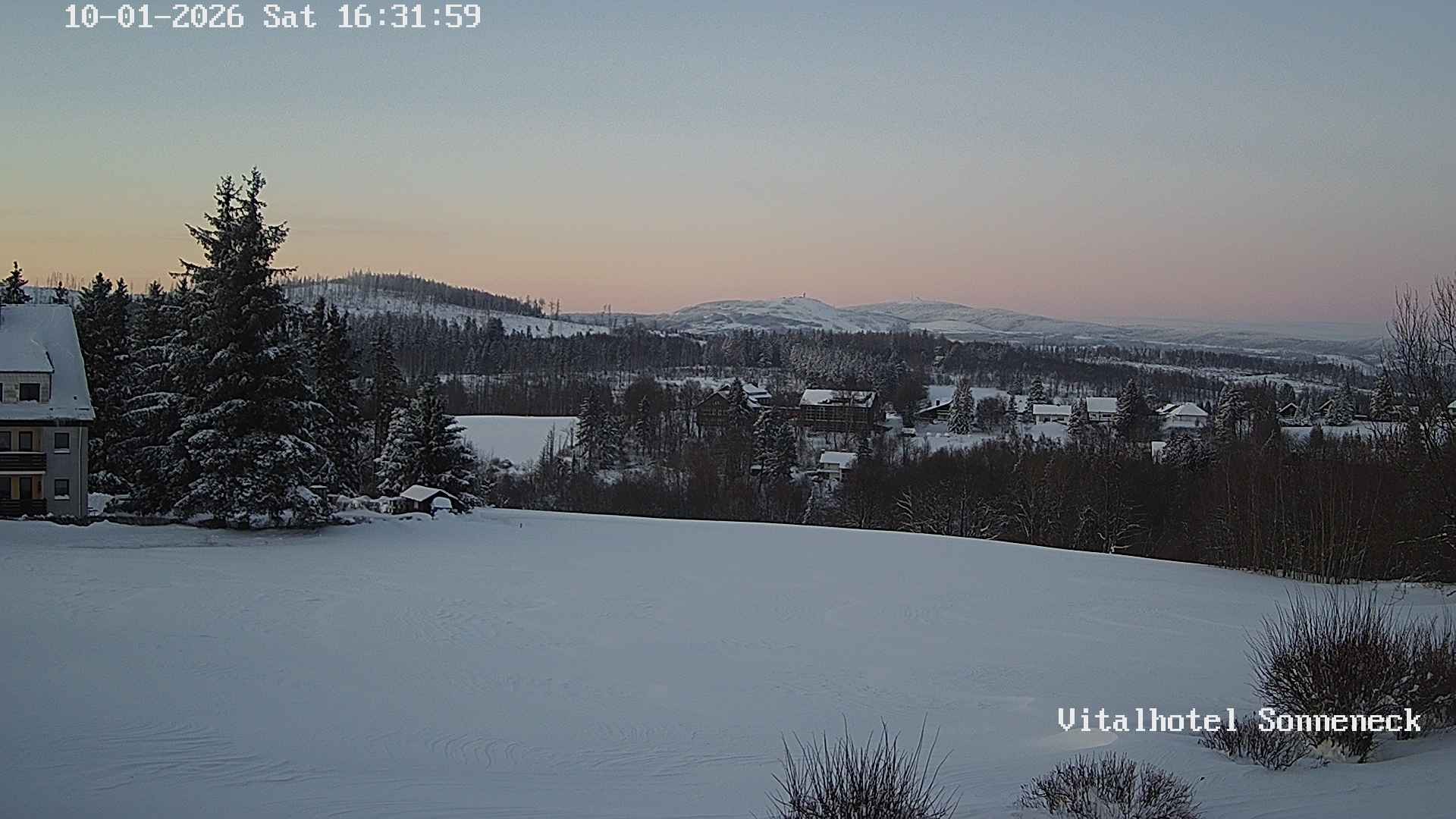 Archiv Foto Webcam Braunlage-Hohegeiß: Blick über das Tal