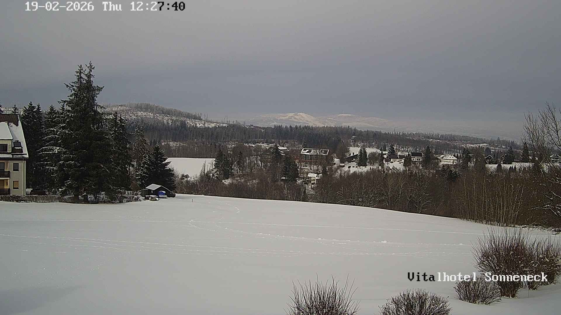 Archiv Foto Webcam Braunlage-Hohegeiß: Blick über das Tal