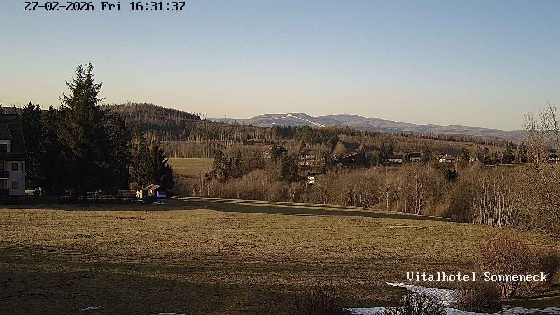 Archiv Foto Webcam Braunlage-Hohegeiß: Blick über das Tal