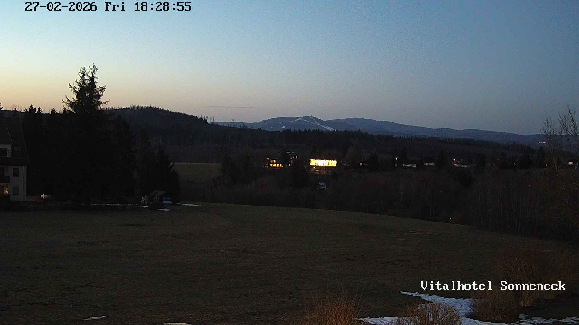 Archiv Foto Webcam Braunlage-Hohegeiß: Blick über das Tal