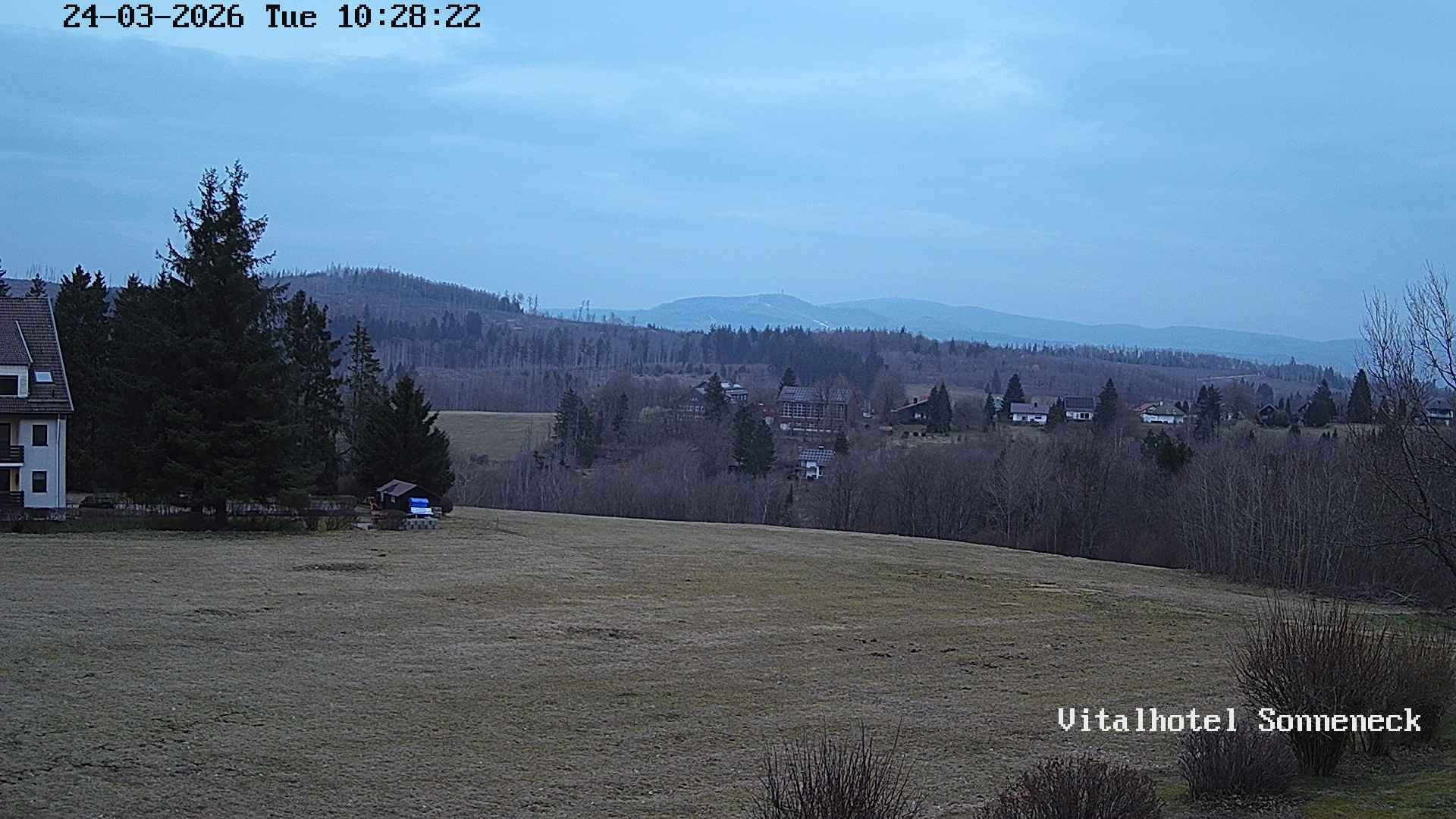 Archiv Foto Webcam Braunlage-Hohegeiß: Blick über das Tal