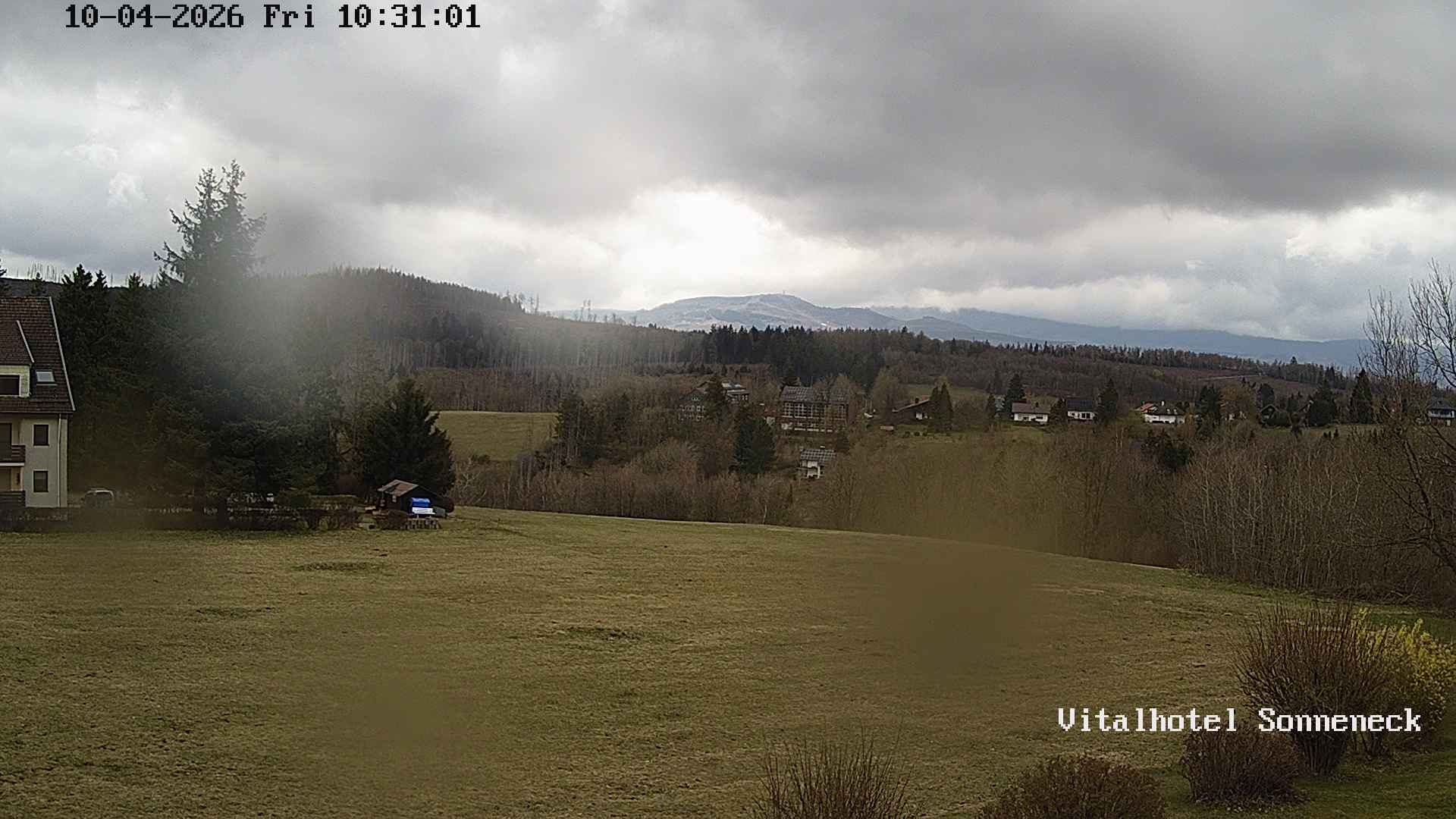 Archiv Foto Webcam Braunlage-Hohegeiß: Blick über das Tal