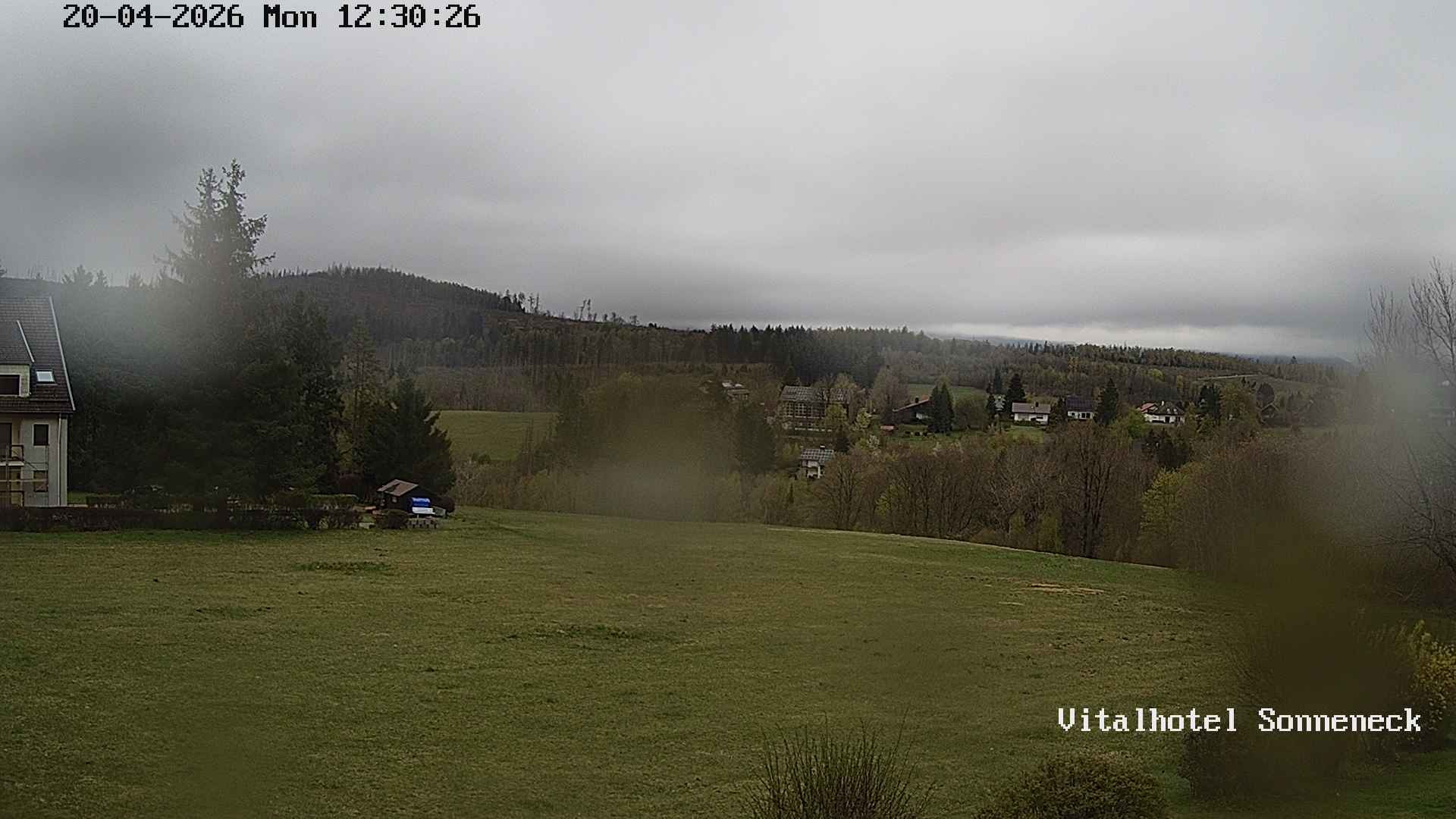 Archiv Foto Webcam Braunlage-Hohegeiß: Blick über das Tal