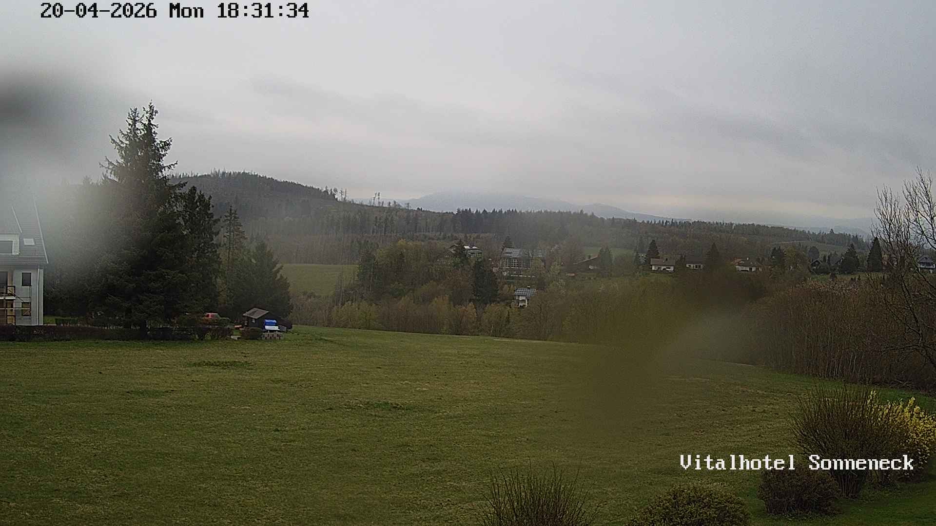 Archiv Foto Webcam Braunlage-Hohegeiß: Blick über das Tal