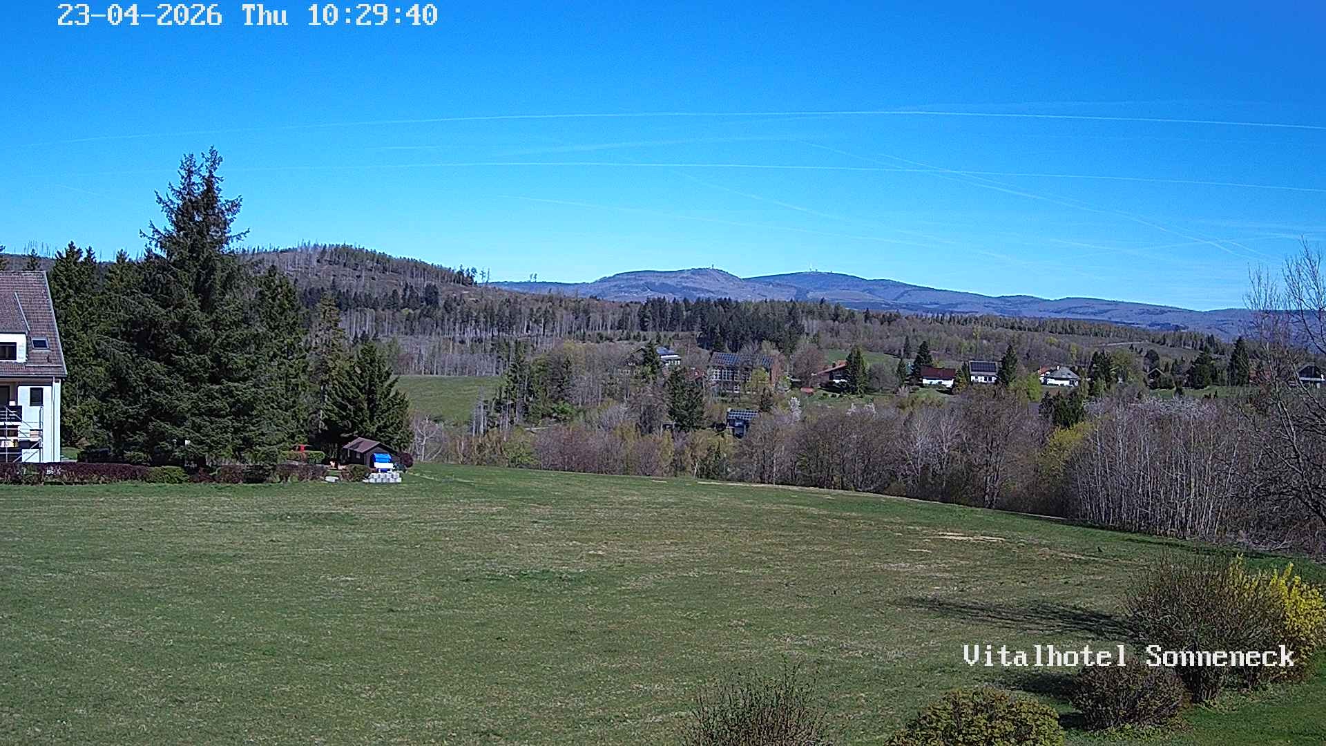 Archiv Foto Webcam Braunlage-Hohegeiß: Blick über das Tal