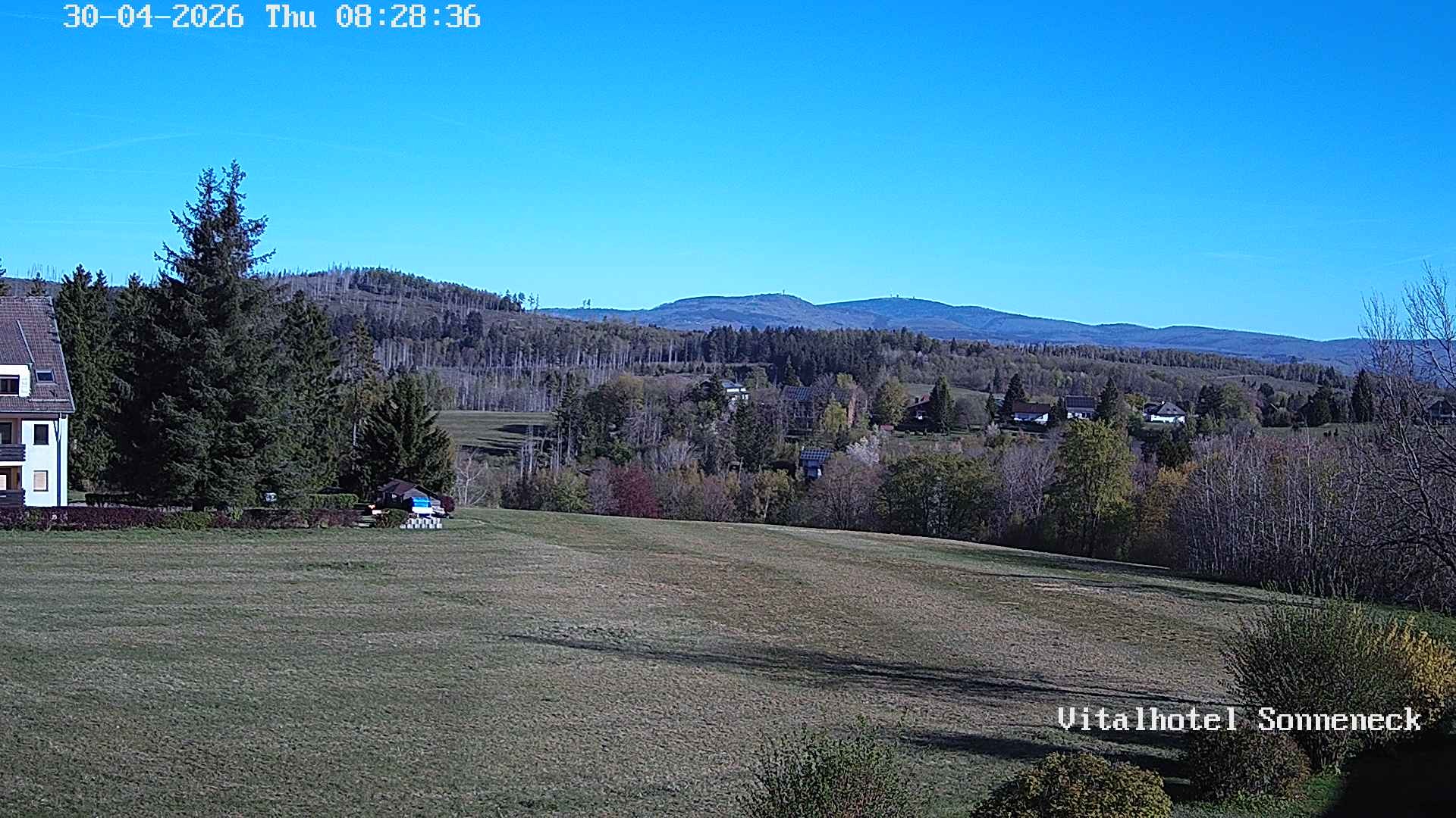 Archiv Foto Webcam Braunlage-Hohegeiß: Blick über das Tal