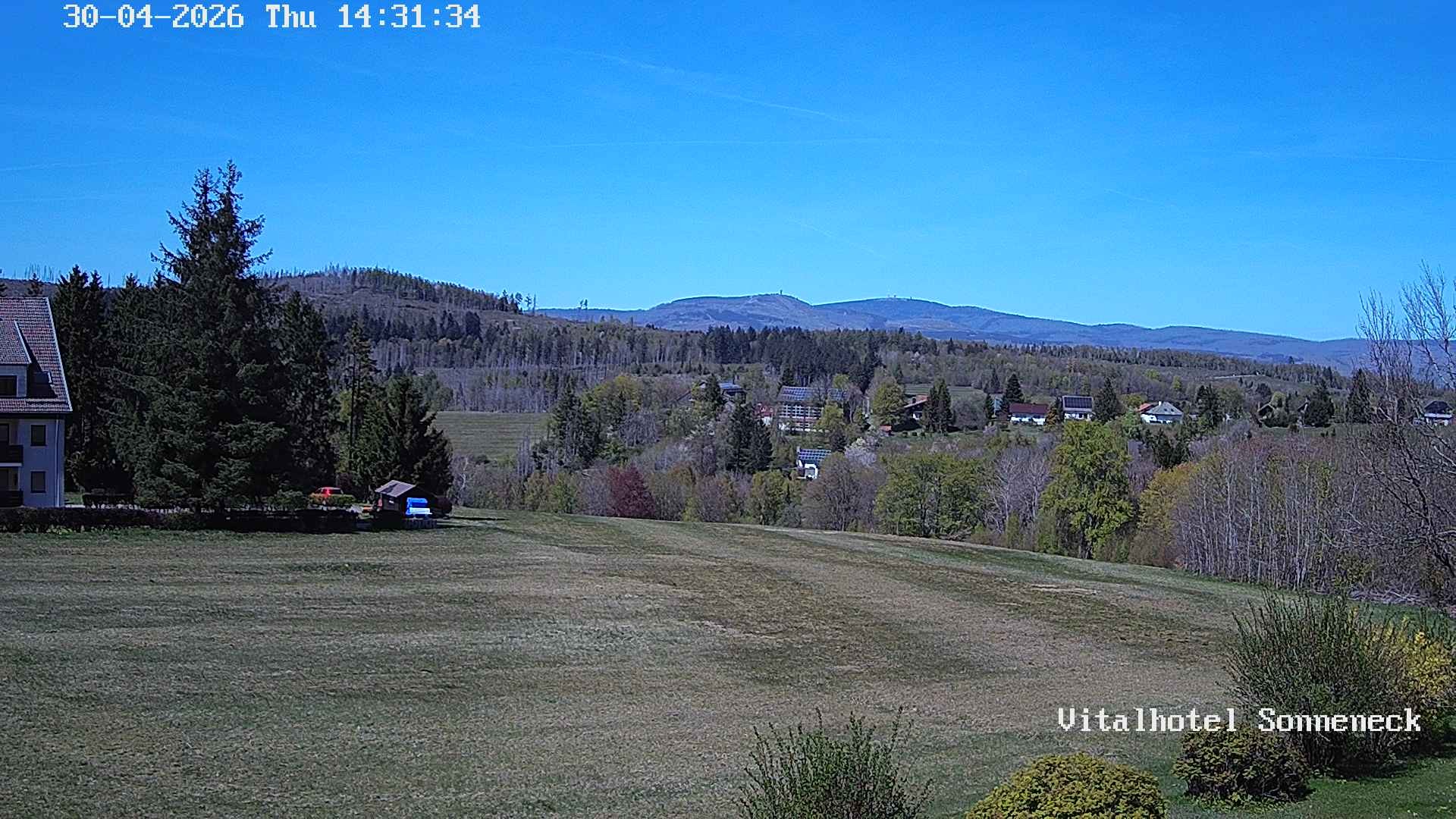 Archiv Foto Webcam Braunlage-Hohegeiß: Blick über das Tal