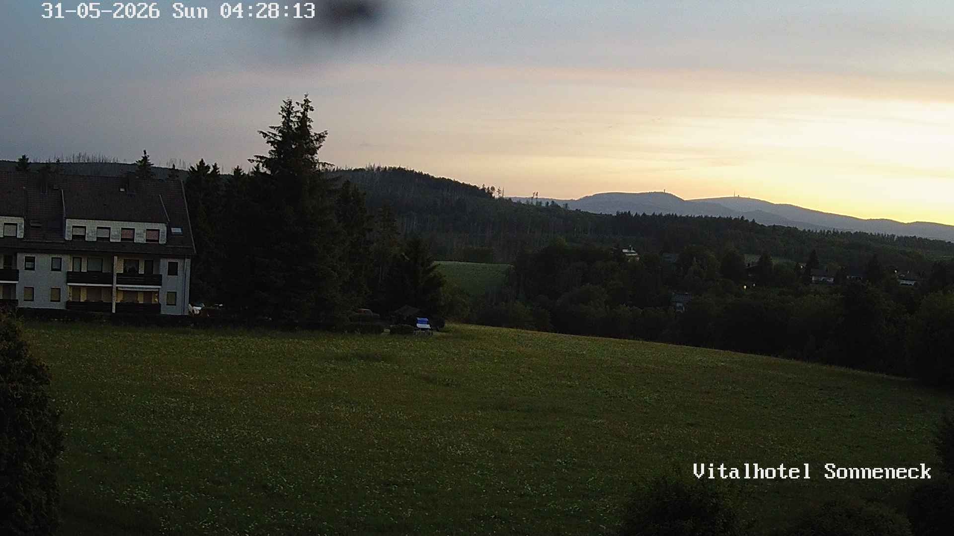 Archiv Foto Webcam Braunlage-Hohegeiß: Blick über das Tal