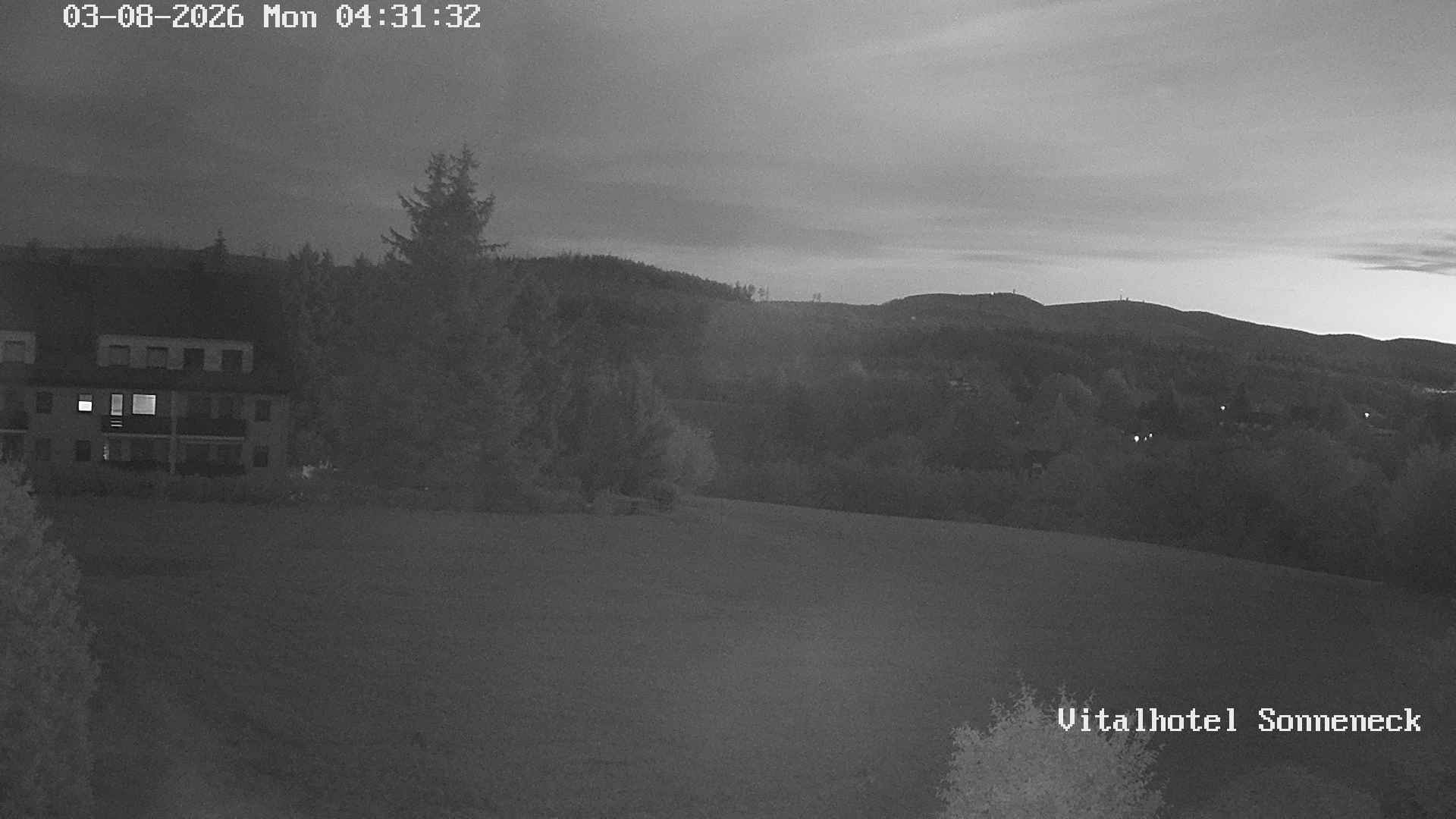 Archiv Foto Webcam Braunlage-Hohegeiß: Blick über das Tal