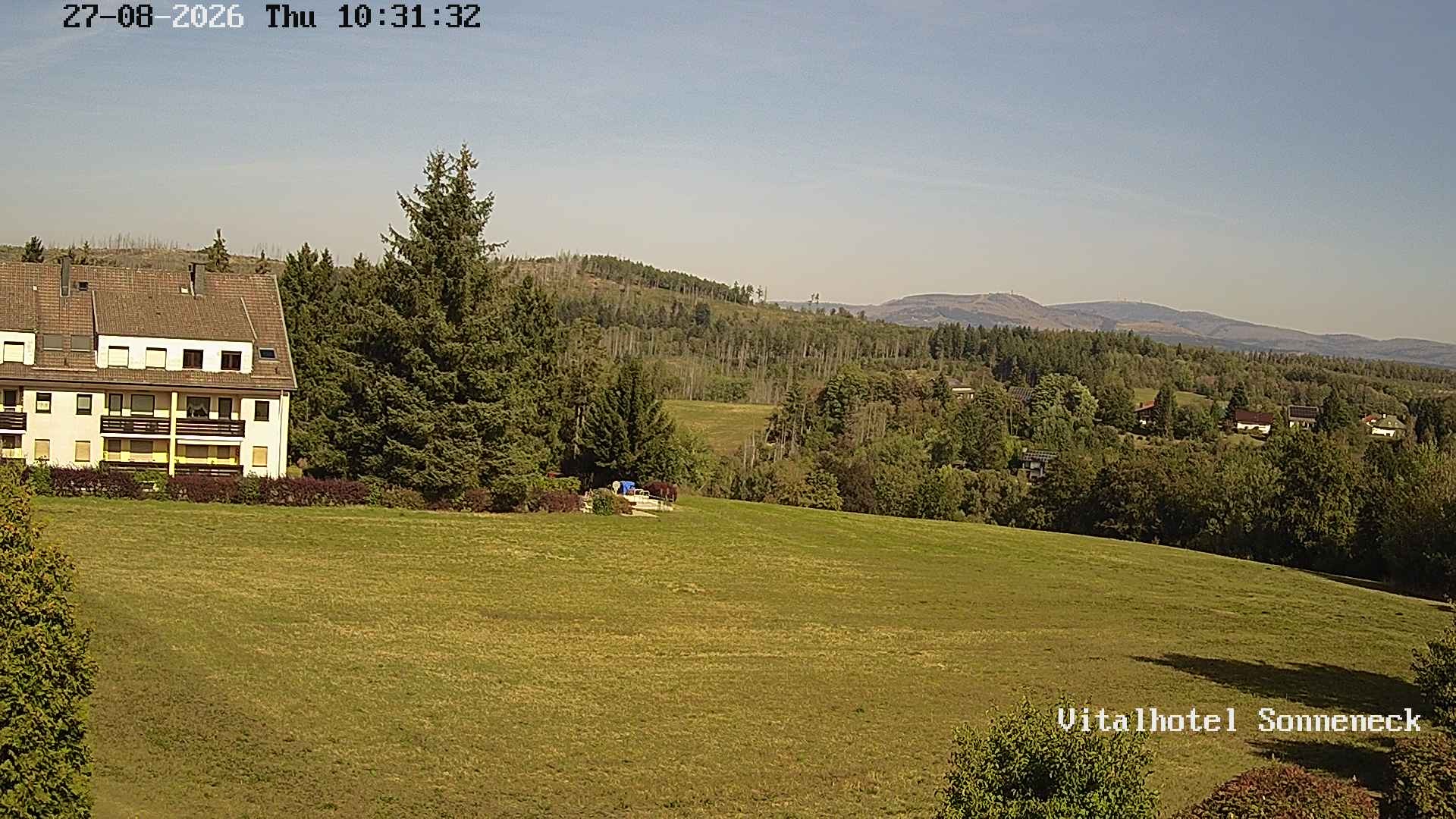 Archiv Foto Webcam Braunlage-Hohegeiß: Blick über das Tal
