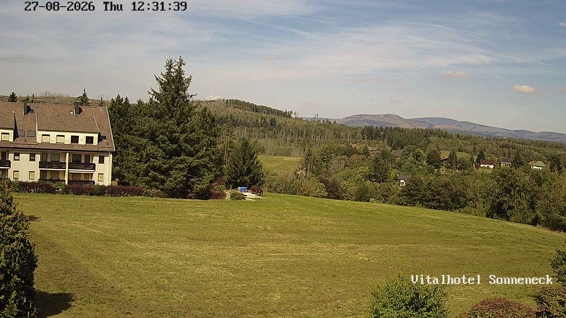 Archiv Foto Webcam Braunlage-Hohegeiß: Blick über das Tal