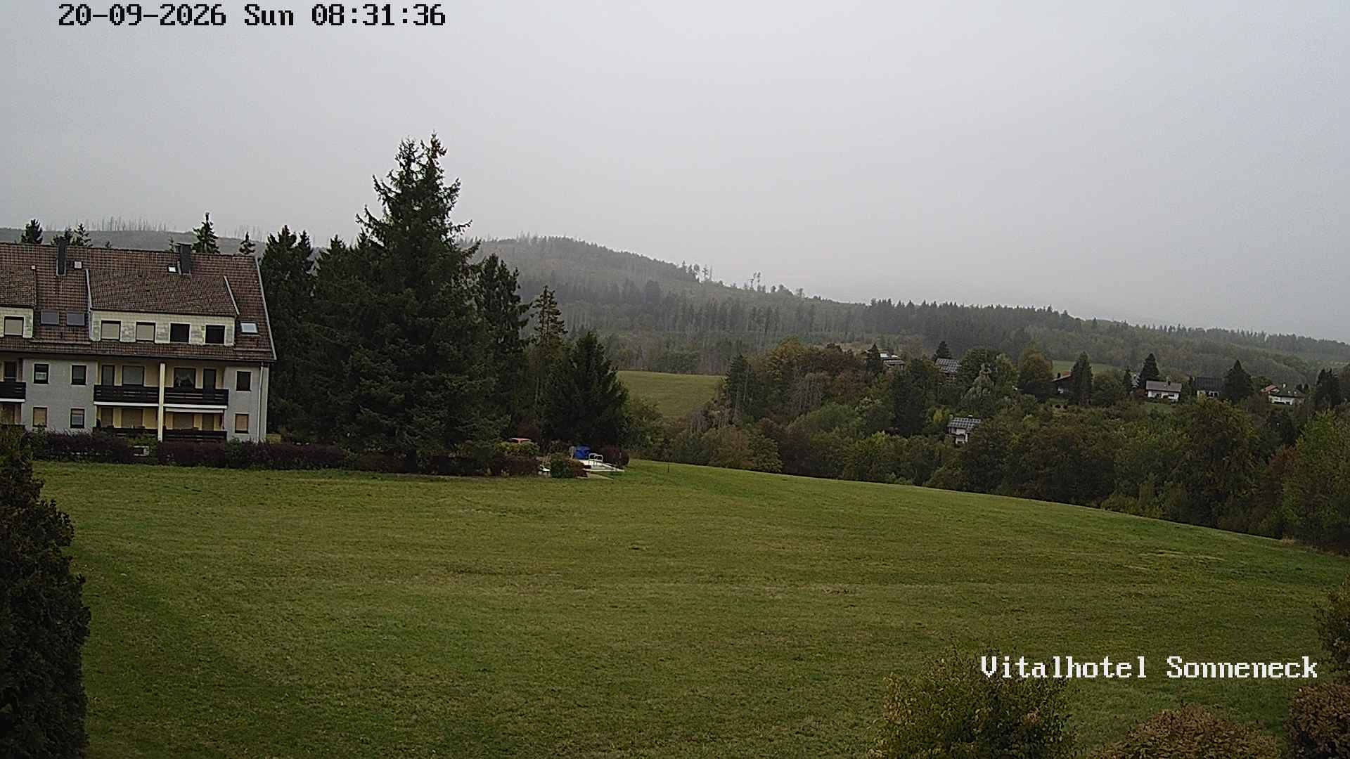Archiv Foto Webcam Braunlage-Hohegeiß: Blick über das Tal