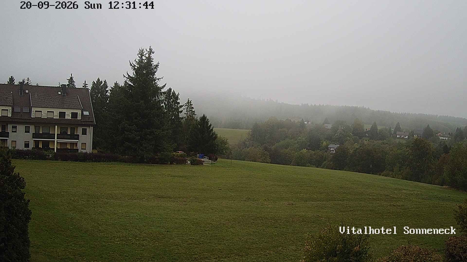Archiv Foto Webcam Braunlage-Hohegeiß: Blick über das Tal
