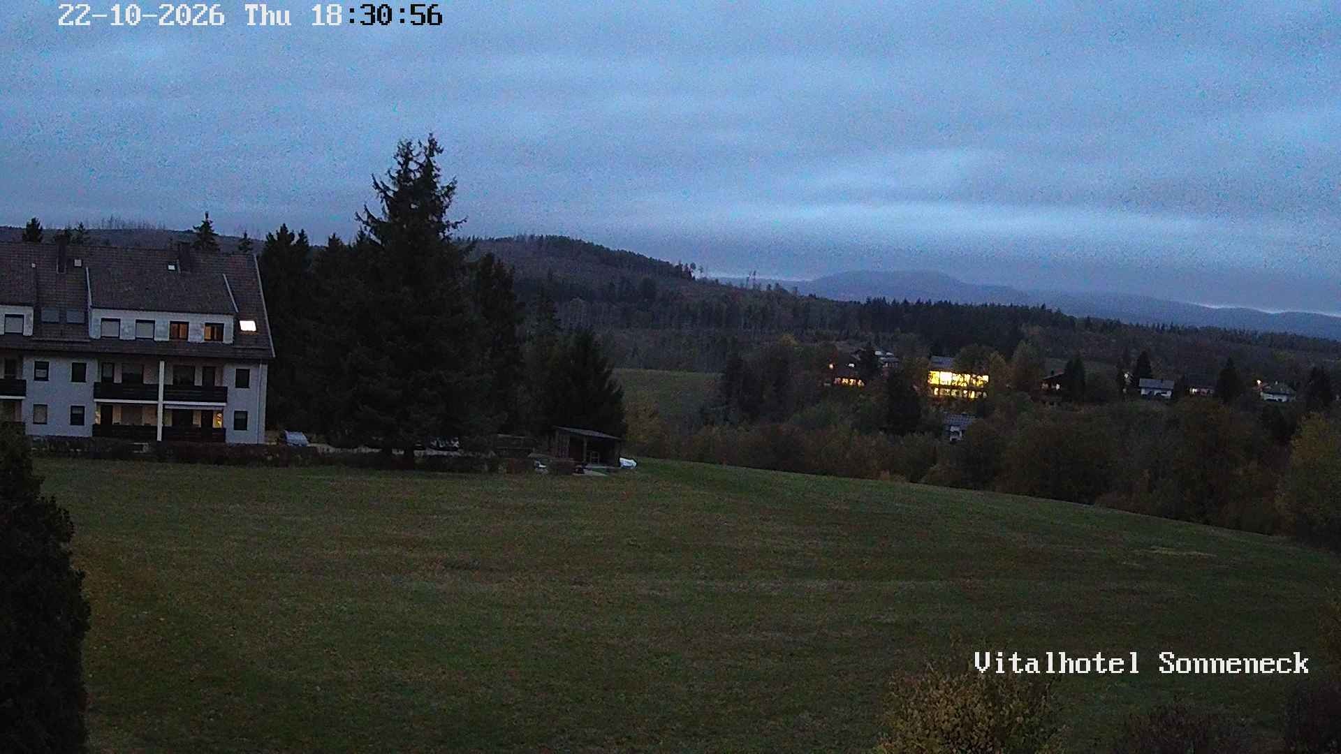 Archiv Foto Webcam Braunlage-Hohegeiß: Blick über das Tal