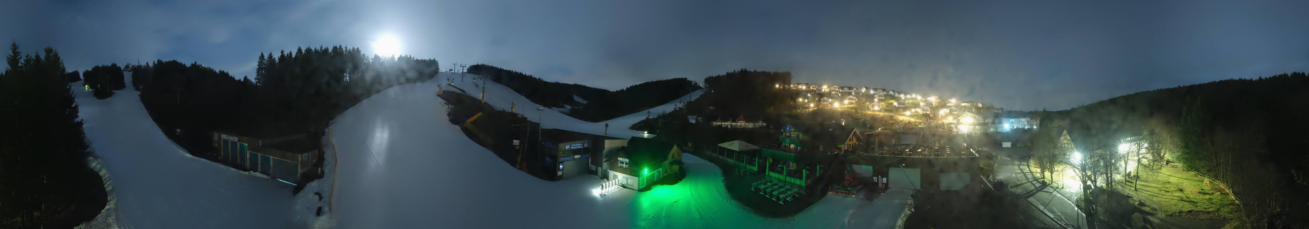 Archived image Webcam Poppenberg near Winterberg